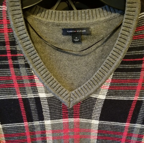 Plaid Tommy Hilfiger Ivy V-Neck Sweater - Picture 2 of 5